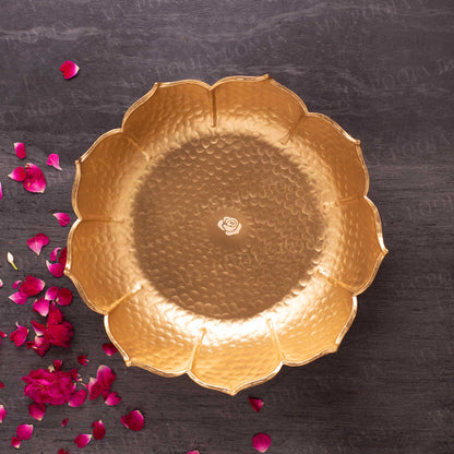 Decorative Scallop Golden Urli