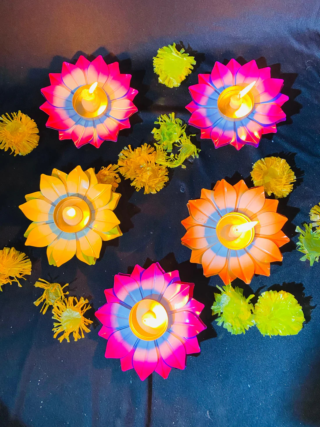 Premium Candle Flower Urli for Home Decor Diwali Decoration,Table Decor (Size - 5'' inch - Sat of - 5)